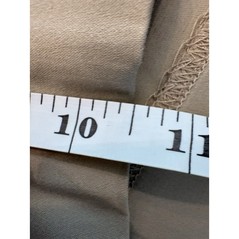 Jones New York Womens Tan Bermuda Chino Shorts Size 6 Travel Casual NWT - Picture 8 of 9
